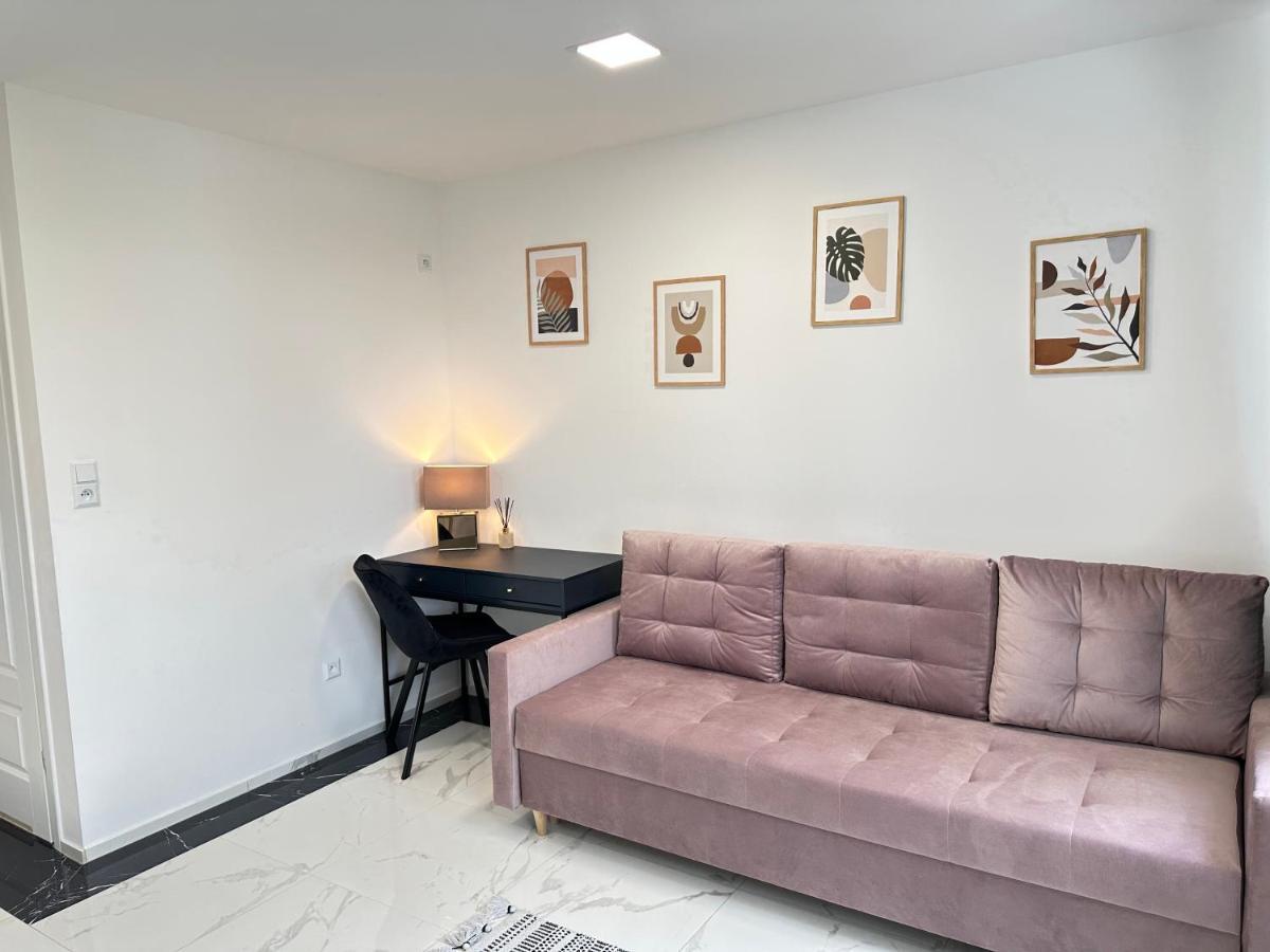 Moveen! Wynajem Apartamentow We Wroclawiu! 10 Minut Od Centrum エクステリア 写真