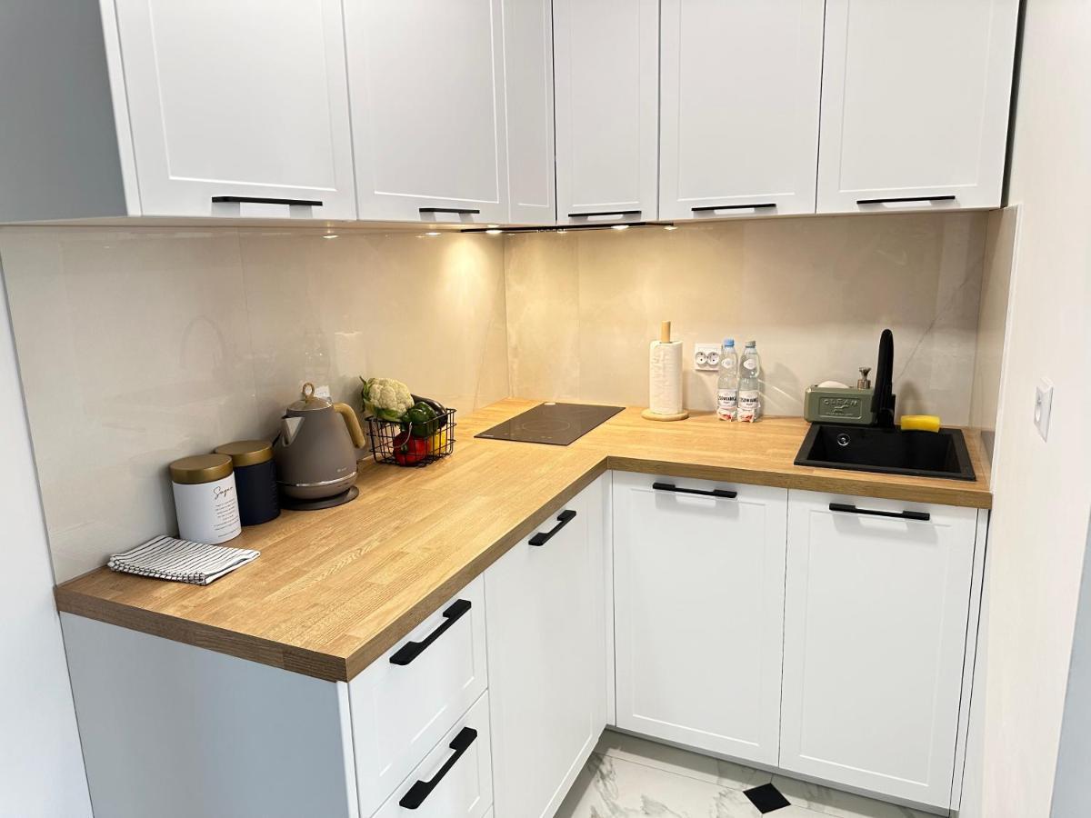 Moveen! Wynajem Apartamentow We Wroclawiu! 10 Minut Od Centrum エクステリア 写真