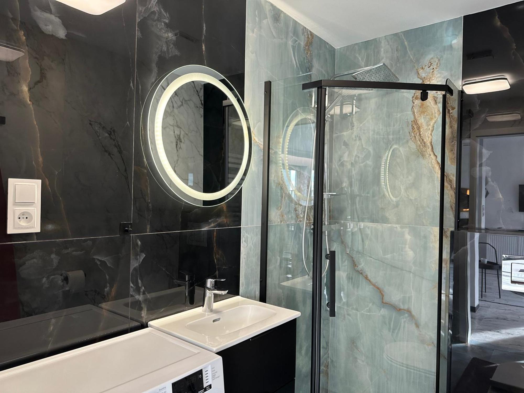 Moveen! Wynajem Apartamentow We Wroclawiu! 10 Minut Od Centrum エクステリア 写真