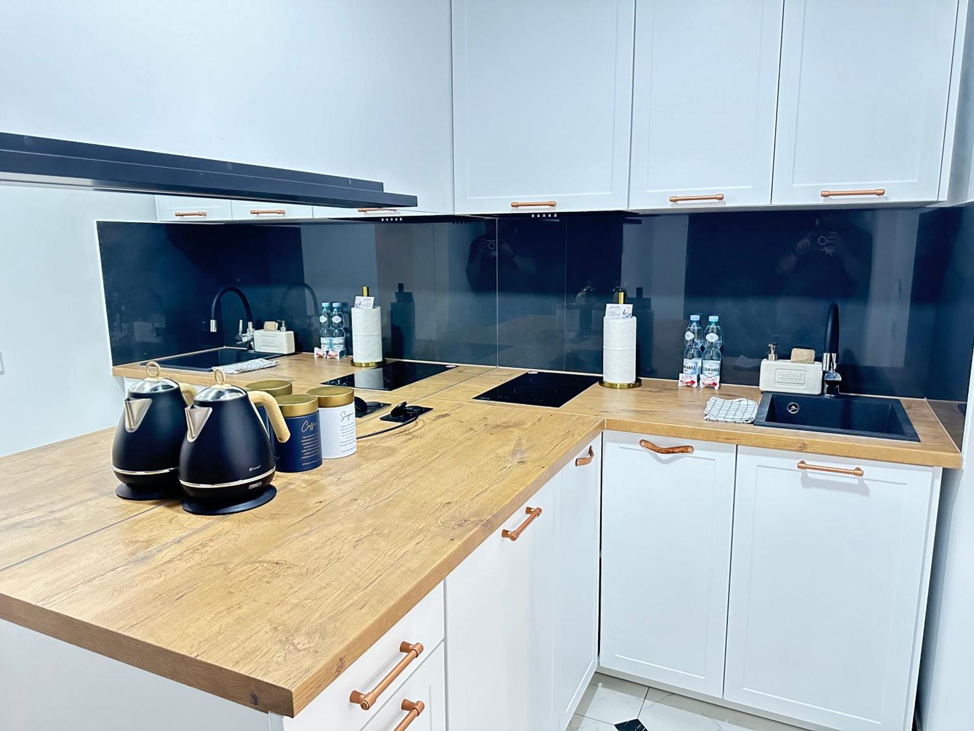 Moveen! Wynajem Apartamentow We Wroclawiu! 10 Minut Od Centrum エクステリア 写真