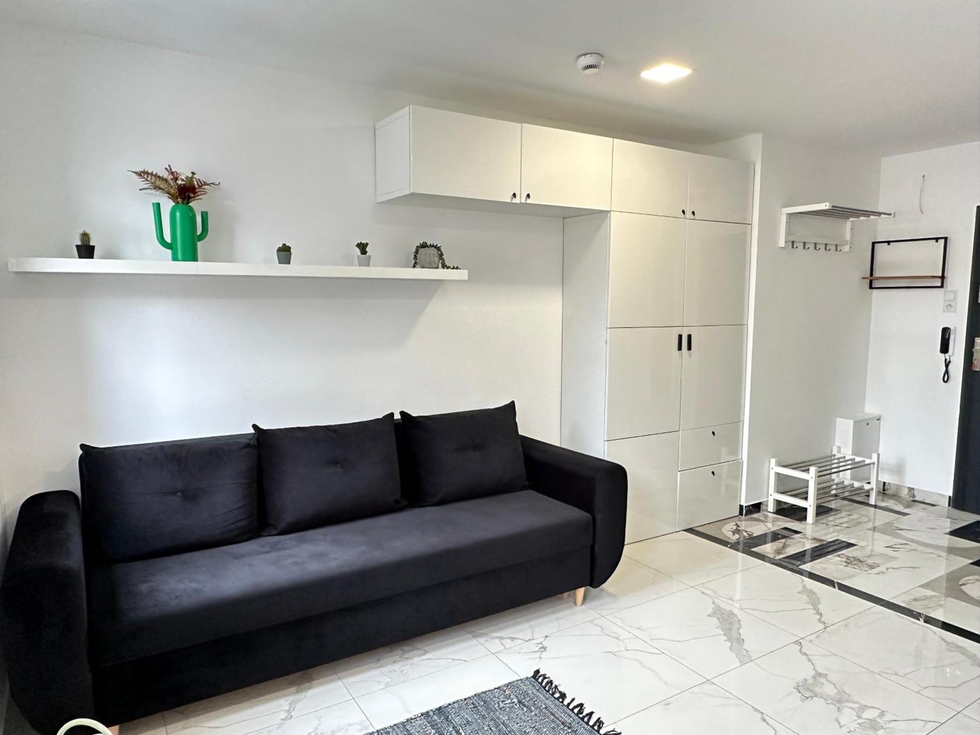 Moveen! Wynajem Apartamentow We Wroclawiu! 10 Minut Od Centrum エクステリア 写真